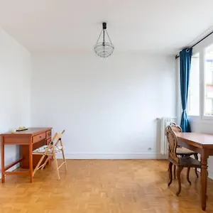 superbe-appartement-saint-charles-15eme.fr-paris.fr/